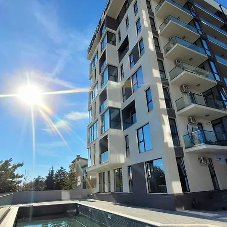 Saphire Meraki And Apartment